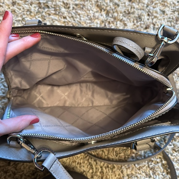 Michael Kors Savannah Crossbody - Picture 12 of 16